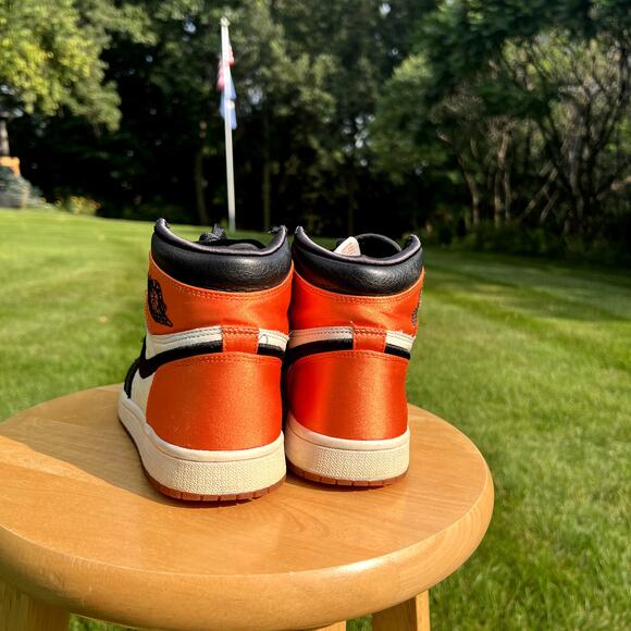 Nike Air Jordan 1 Retro High OG Satin Shattered Backboard - Size 6.5 - Ships Now - Picture 5 of 9